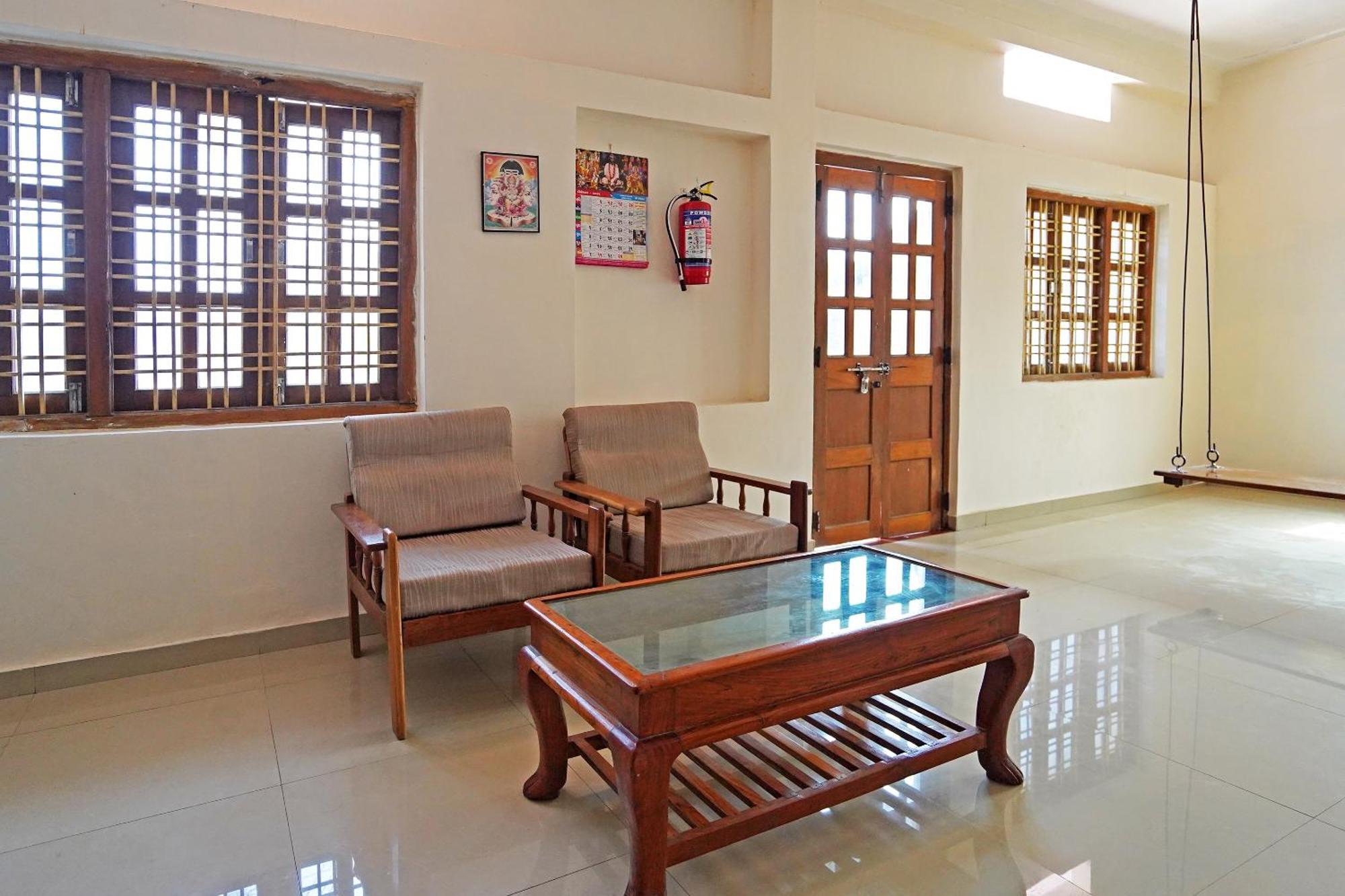 Oyo Home Unity Home Stay Rajpipla Exterior photo